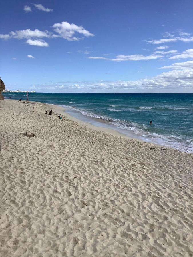 Beachaccess Hotelzone 3705 Канкун Екстер'єр фото