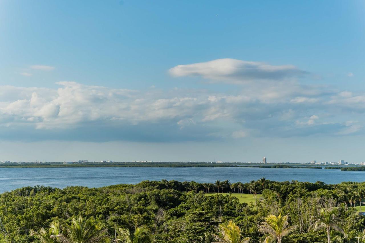 Beachaccess Hotelzone 3705 Канкун Екстер'єр фото